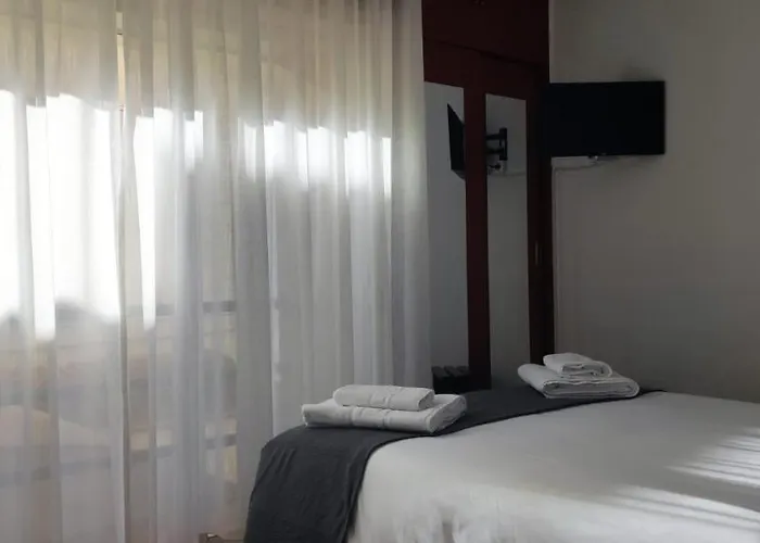 Neros Vendégház Ojedo